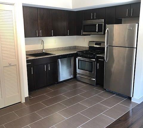 2nd image of 468 Delaware Ave APT 204