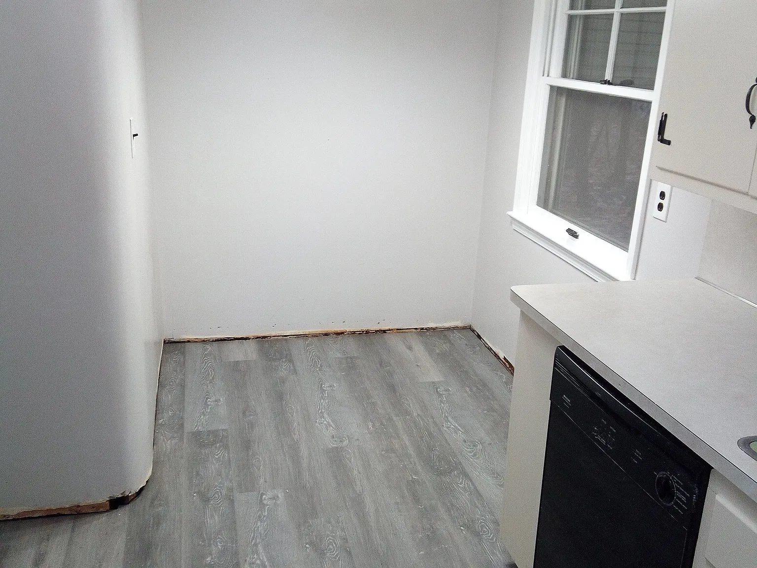 4 bed, 1.5 bath, $1,995 — Photo 1