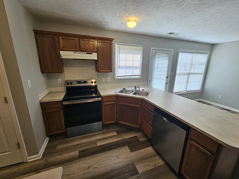 2204 Sonoma Pl — Photo 7