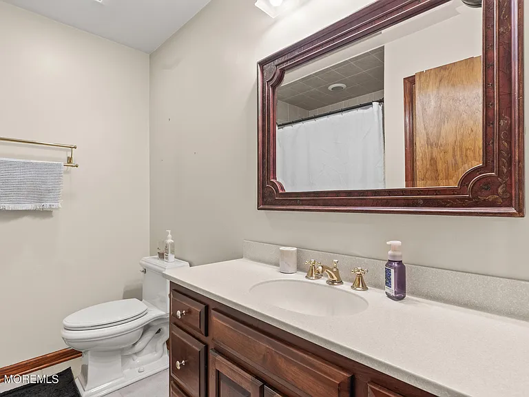 1709 Fanwood St — Photo 36
