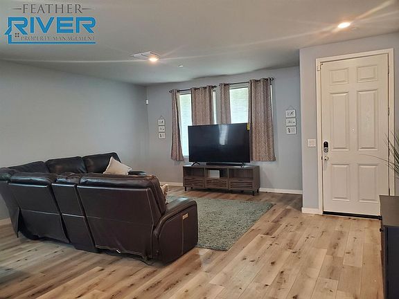 4th image of 5579 Harcrest Dr