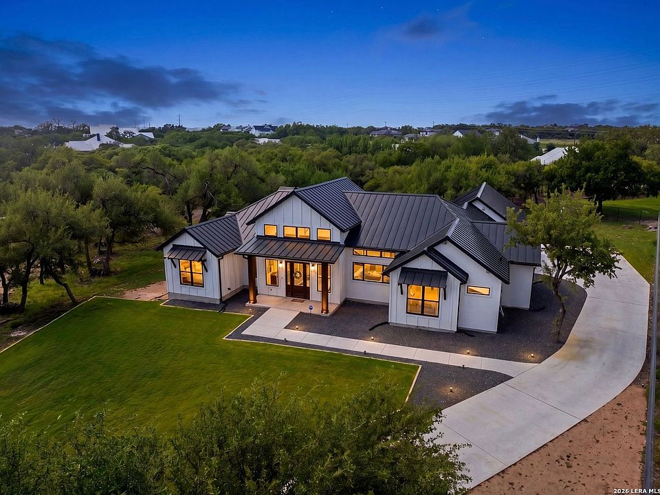 1st image of 722 POST OAK RIDGE WAY