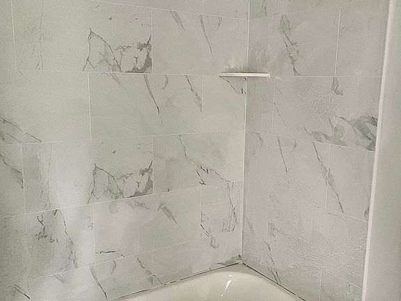 3rd image of 525 S 42nd St #2R