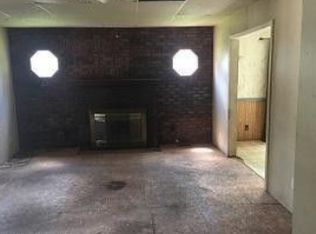 515 N Vine St, Du Quoin, IL 62832