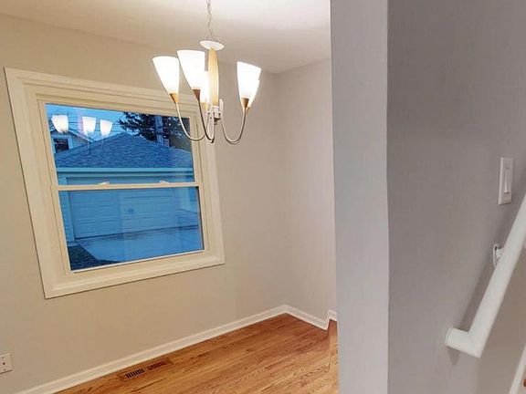 5th image of 8293 N Wisner St #House