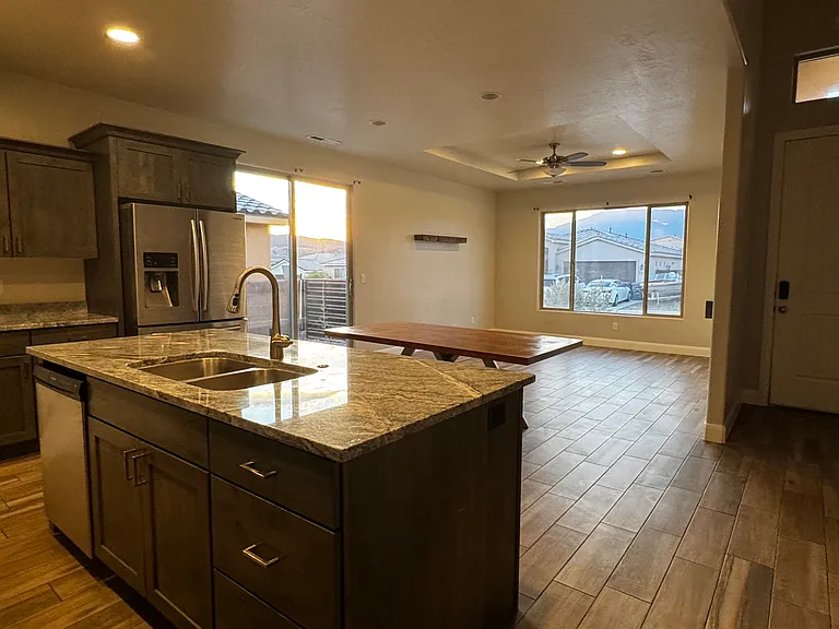 3509 W 150 N — Photo 3