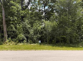 22 Lakestone, Merrimac, WI 53561