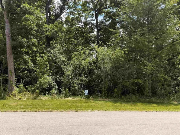 22 Lakestone, Merrimac, WI 53561