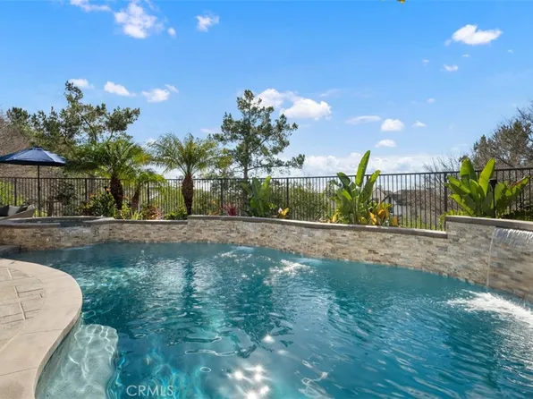 19 Sutherland Dr, Mission Viejo, CA 92694