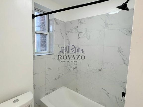 3rd image of 375 Park Ave #21