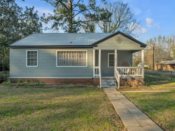 207 E 8th Ave, Petal, MS 39465