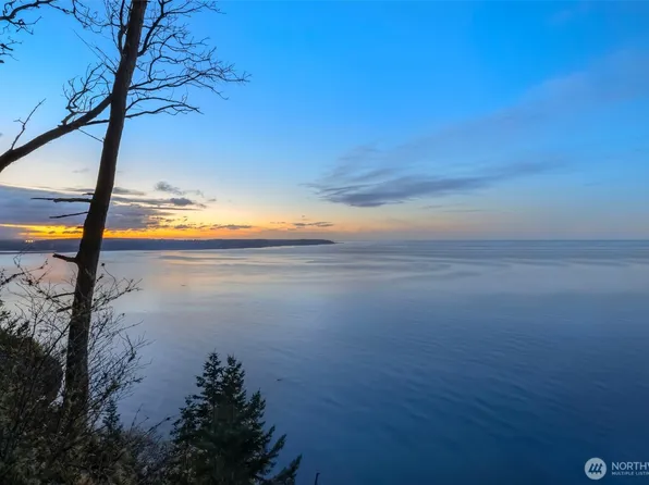 4393 E Sequim Bay Road, Sequim, WA 98382