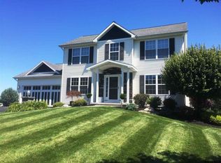 20 Apple Tree Ln, Gansevoort, NY 12831