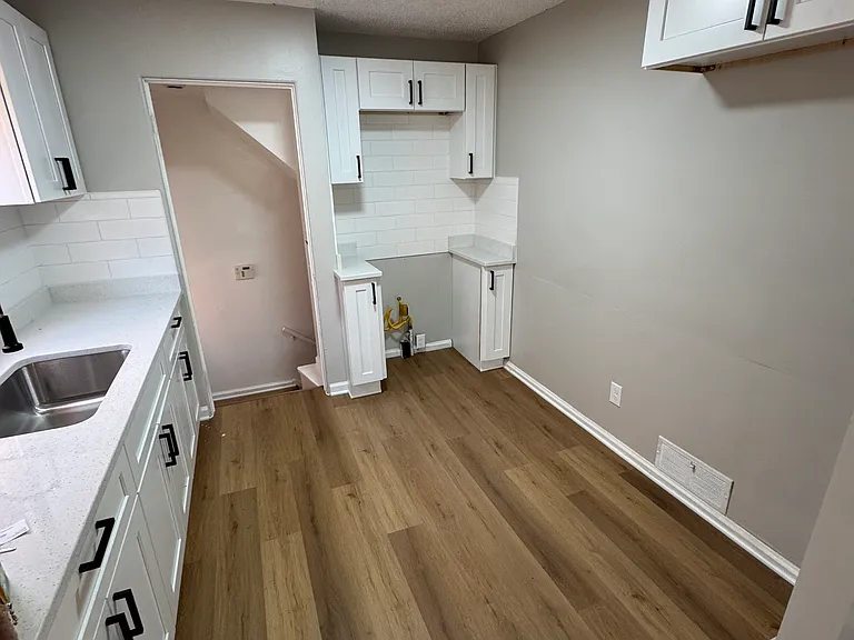 18268 Faust Ave — Photo 7