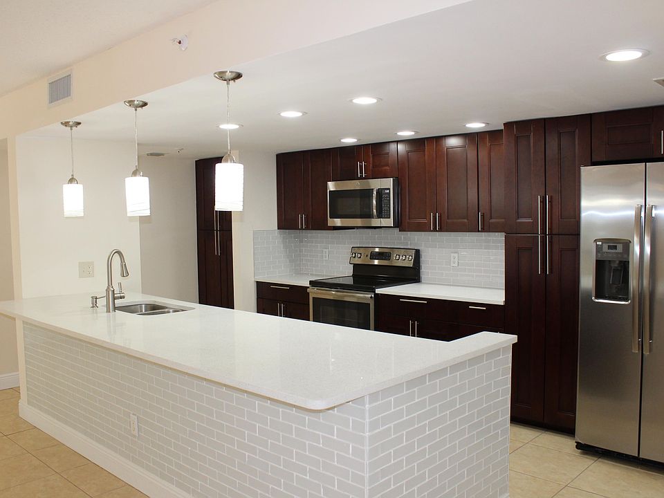 1st image of 820 Lavers Cir APT G402