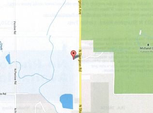 8603 Sturgeon Ave, Midland, MI 48642