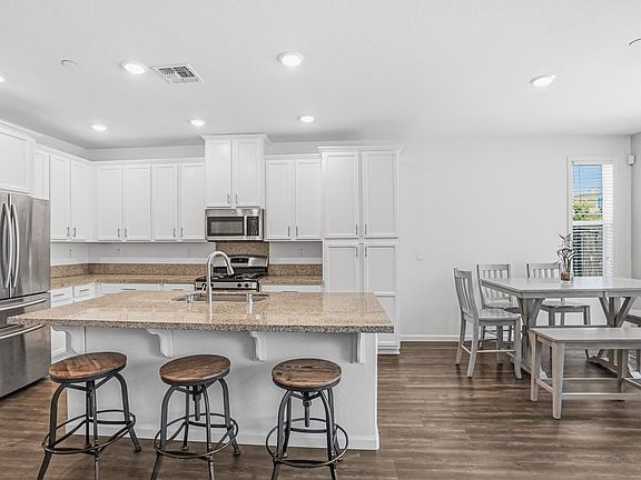5th image of 7809 Finnhorse Way