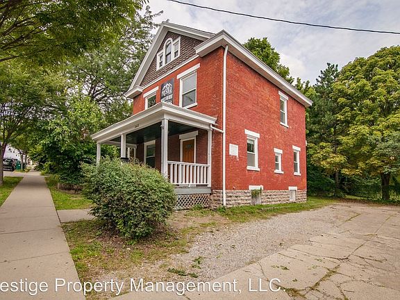 2nd image of 2412 Clifton Ave