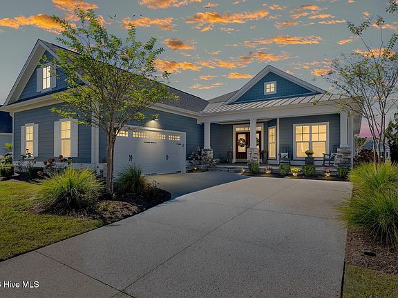 4th image of 2158 Palm Pointe NE