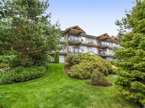 199 31st St #202, Courtenay, BC V9N 8X1