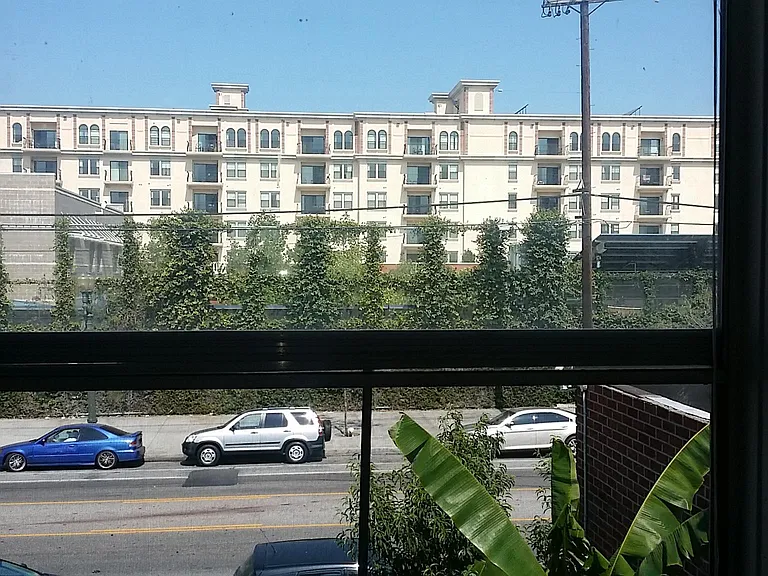 2408 S Grand Ave #14B — Photo 3