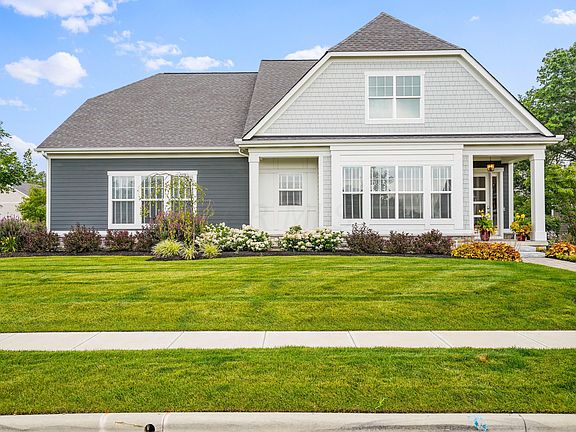 3rd image of 11450 Canby Ct