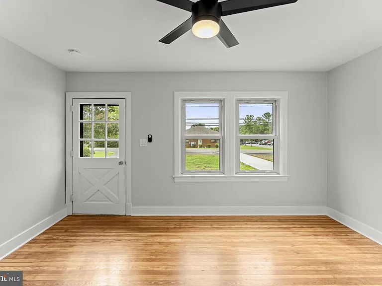 1818 Orange Rd — Photo 10