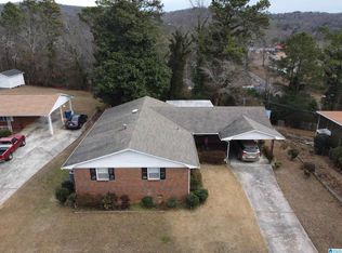 1209 Vine St, Anniston, AL 36207