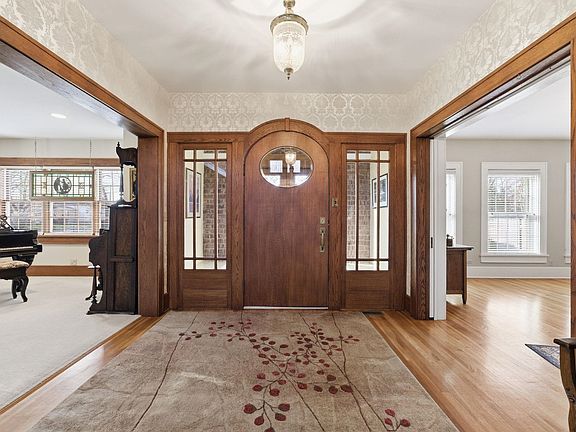 5th image of 1316 E 10th Ave