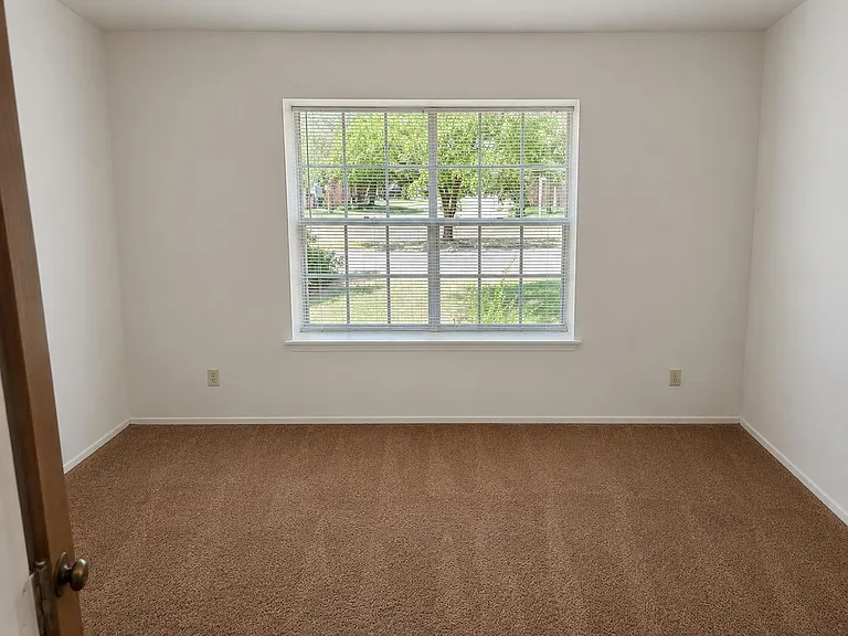 8205 W Gate Blvd #B — Photo 11