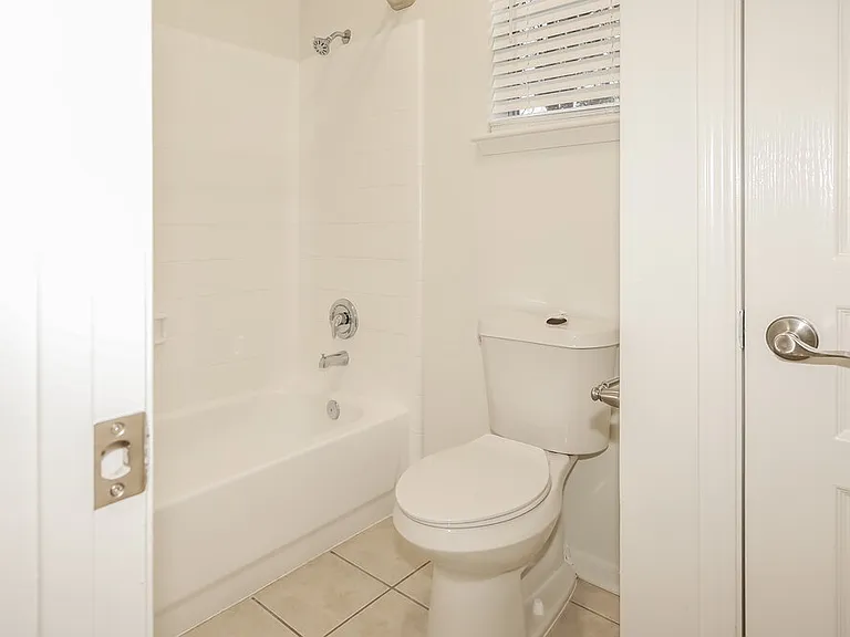 19 Rosewater Pl — Photo 15