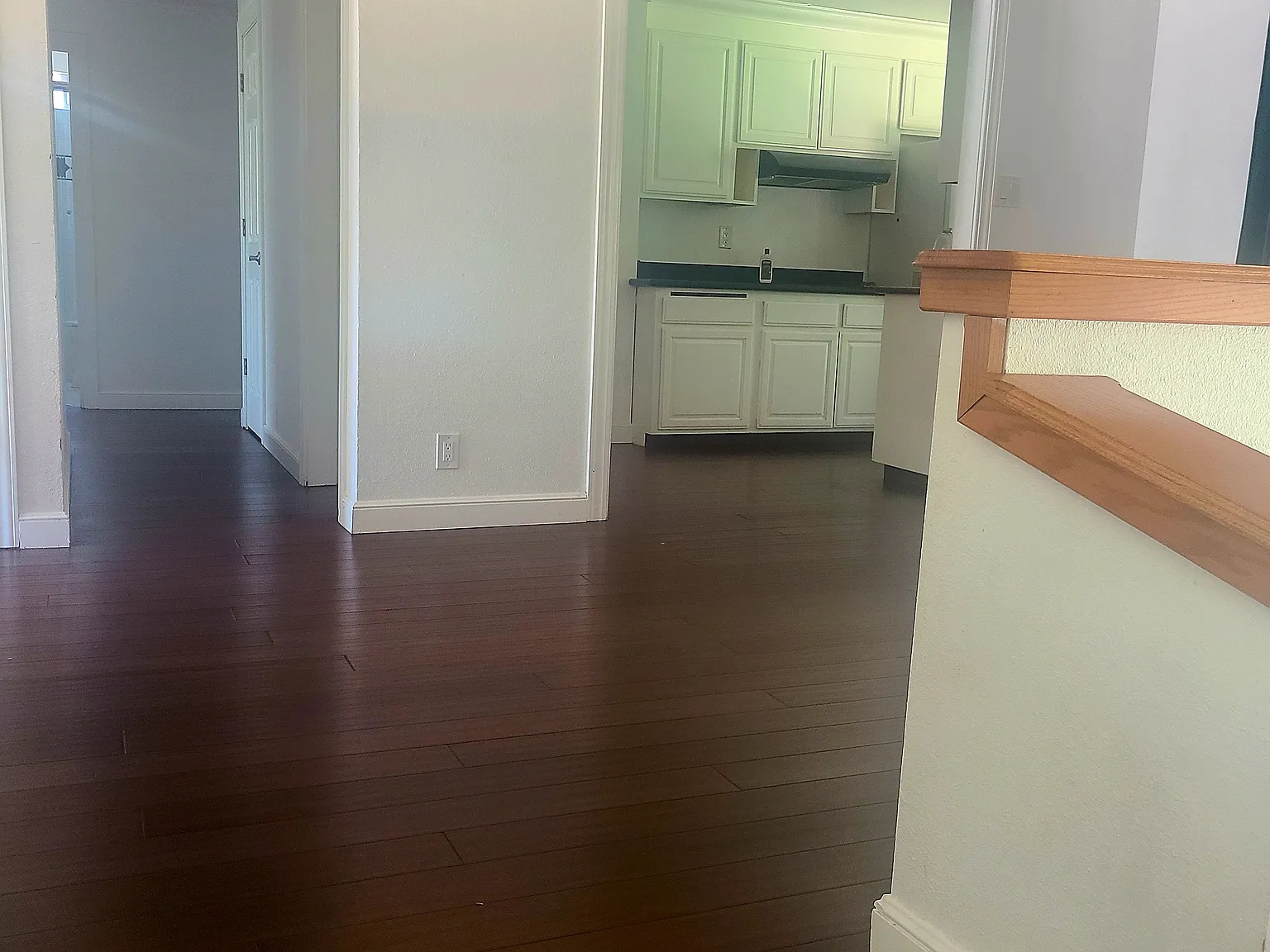 3 bed, 1355 sqft, $3,395 — Photo 4