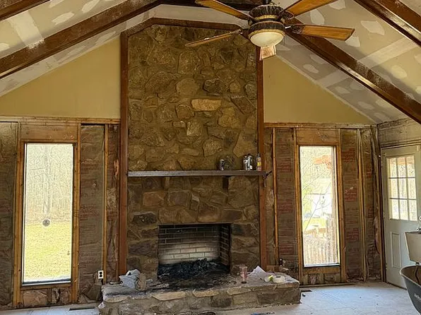 62 Old Pinson Rd, Jackson, TN 38301