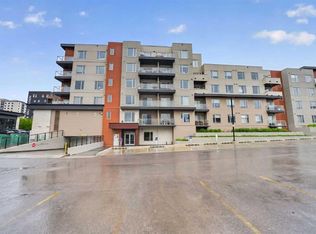 71 S Shawnee Cmn SW #403, Calgary, AB T2Y0R2