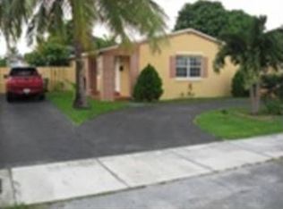 7560 S Waterway Dr, Miami, FL 33155