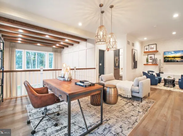 7 Holtz Way, West Windsor, NJ 08550
