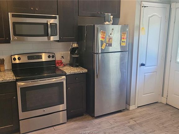 3rd image of 301 Southwest Pkwy APT 304