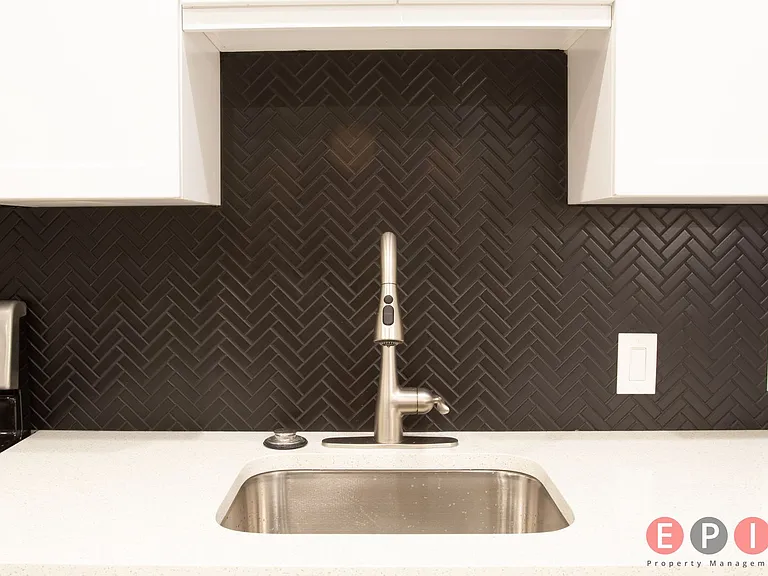 564 Lewski Lane - Residential — Photo 12