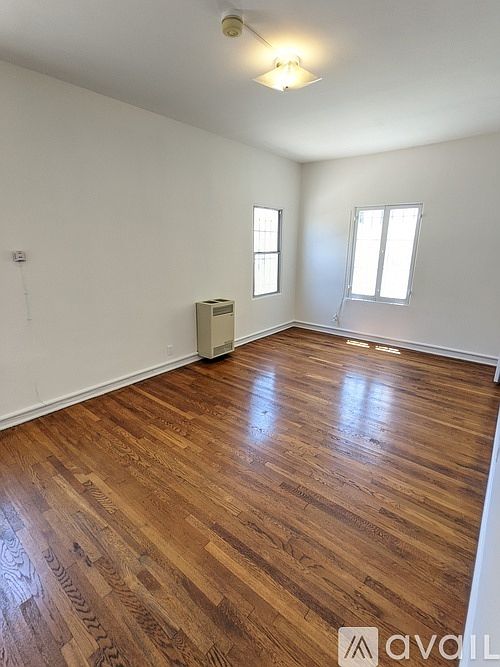 1st image of 530 N Genesee Ave #530