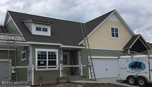1st image of 684 Braeside Dr SE #61