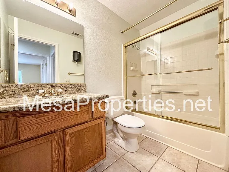 13024 Rainwood Ct — Photo 16