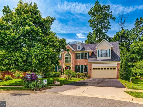 15308 Wits End Dr, Woodbridge, VA 22193