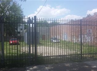 1633 Decatur St, Ridgewood, NY 11385