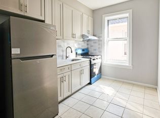 215 Bay 34 St #2, Brooklyn, NY 11214