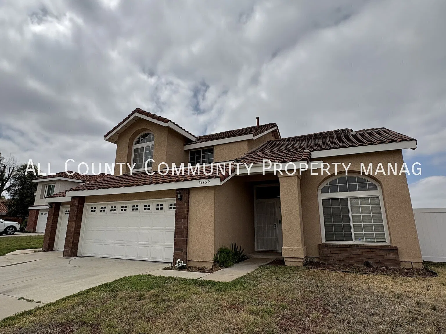 Two Story Single Family Home in Moreno Valley — Photo 2