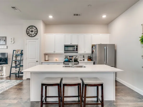 109 Sumac St, Lewisville, TX 75057