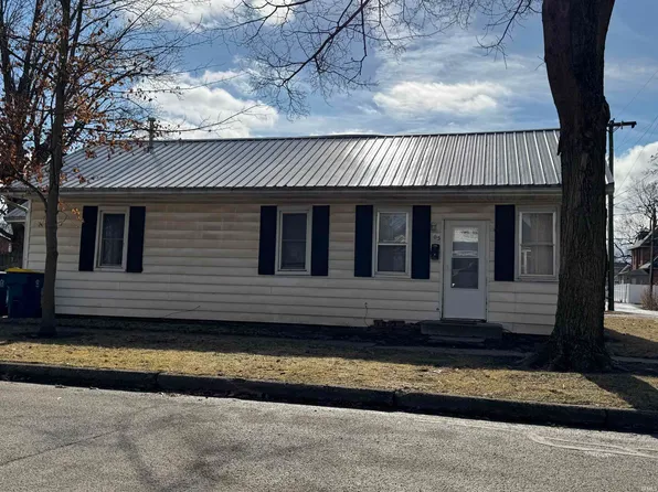 105/107 E 3rd St, North Manchester, IN 46962