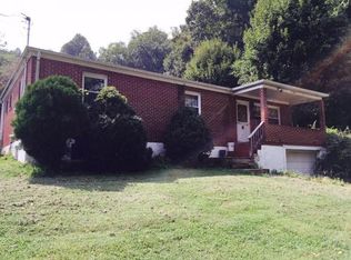 21334 Terrace Dr, Bristol, VA 24202