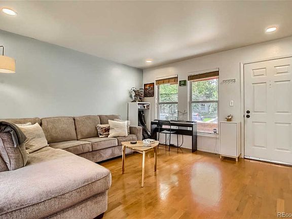 3rd image of 1201 N Galapago St Unit 93
