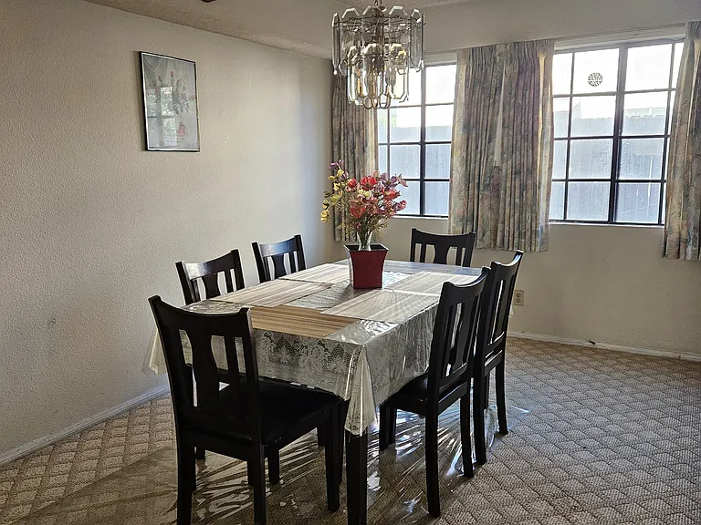3745 Strang Ave #1 — Photo 11